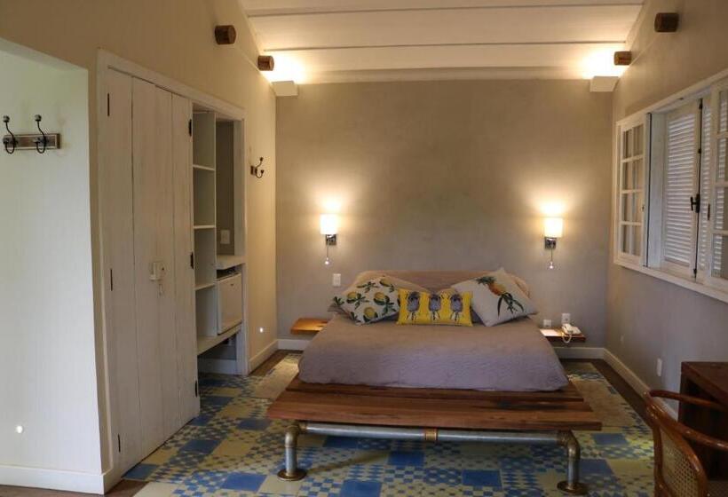 豪华洋房, Auberge Suisse Pousada