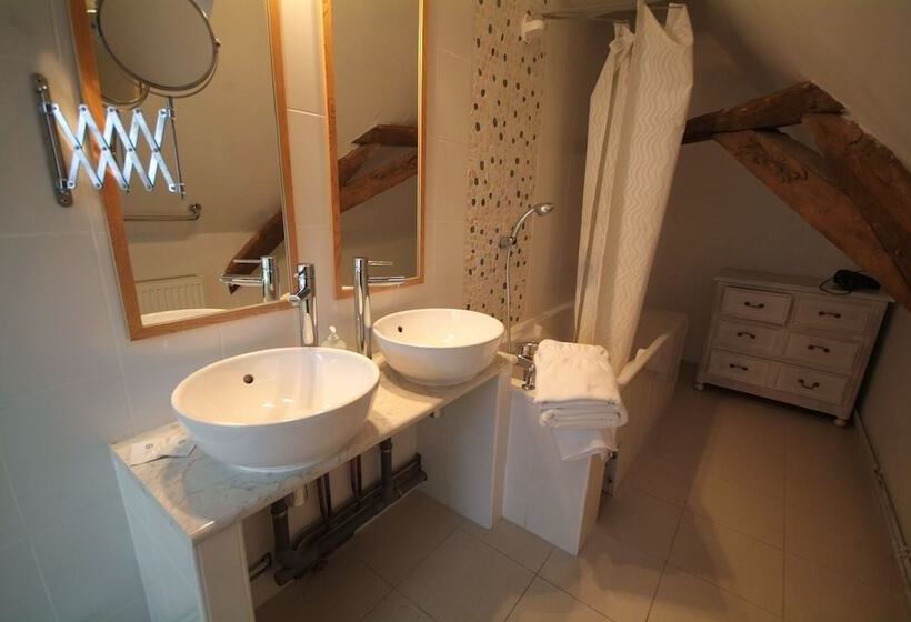 스탠다드 트리플 룸, Domaine Borgnat