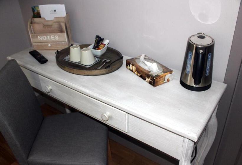 غرفة قياسية مزوَّدة بجاكوزي, Domaine Borgnat