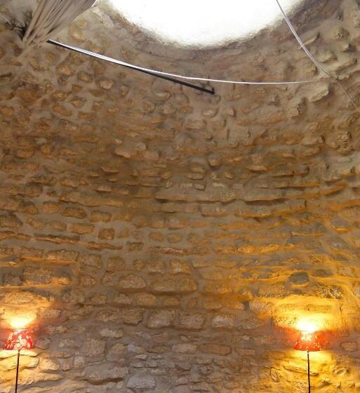 침실 2개 아파트, Domaine Borgnat