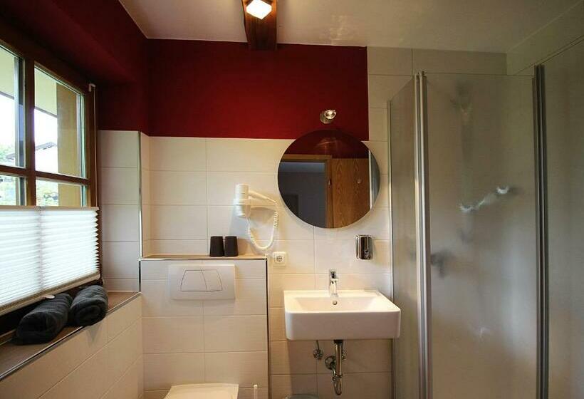 Номер Стандарт с Балконом, Gästehaus Alpin