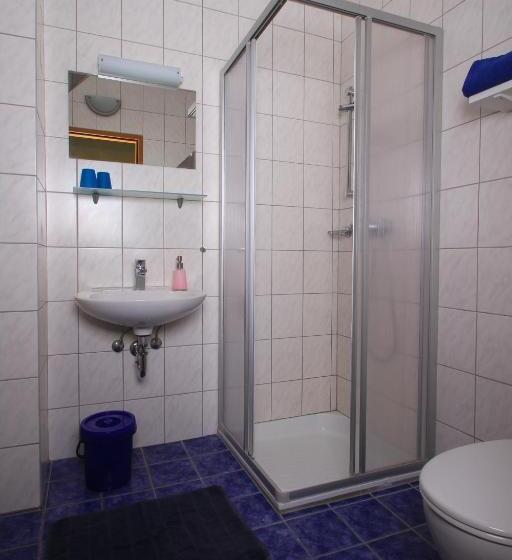 Quarto Triplo Estandar, Gästehaus Elfriede