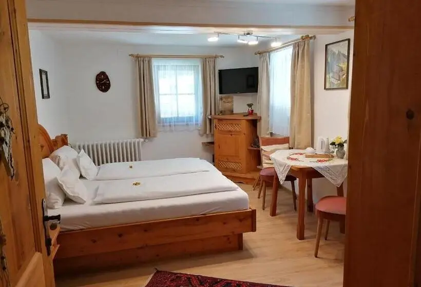 Standard-huone, Heilbad Burgwies