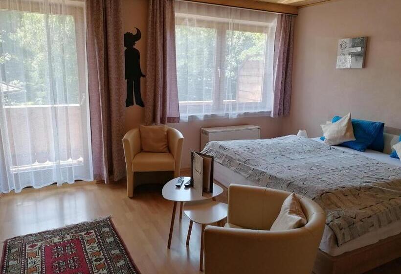 발코니가 있는 2 베드룸 아파트, Heilbad Burgwies