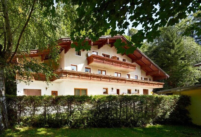 Апартаменты 2 Спальни с Балконом, Heilbad Burgwies