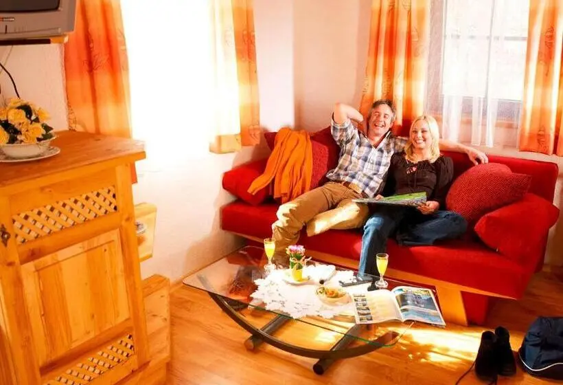 Standard Neljän Hengen Huone, Heilbad Burgwies