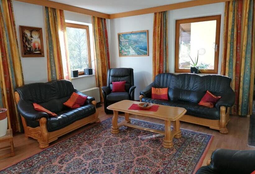 Апартаменты 1 Спальня с Видом, Heilbad Burgwies