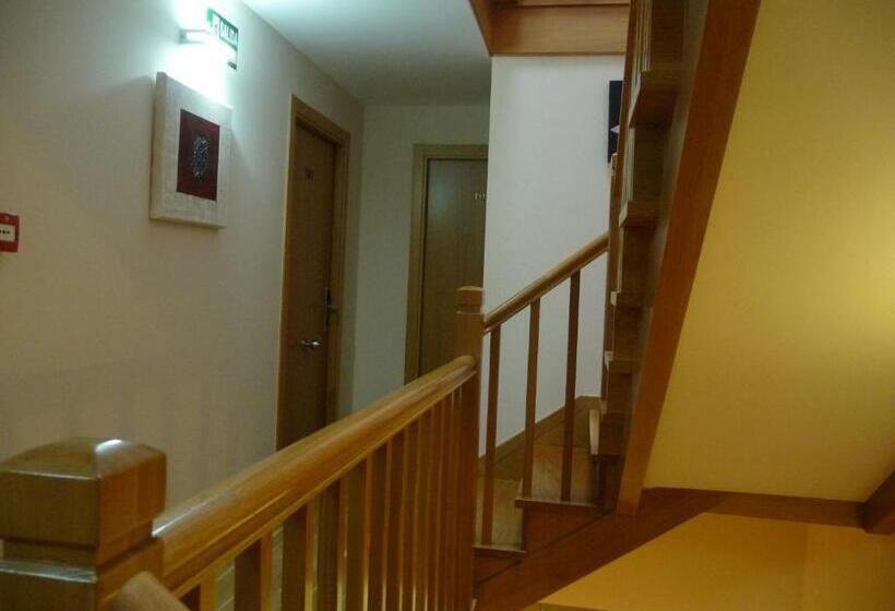 اتاق استاندارد یک نفره, Hortas P.r