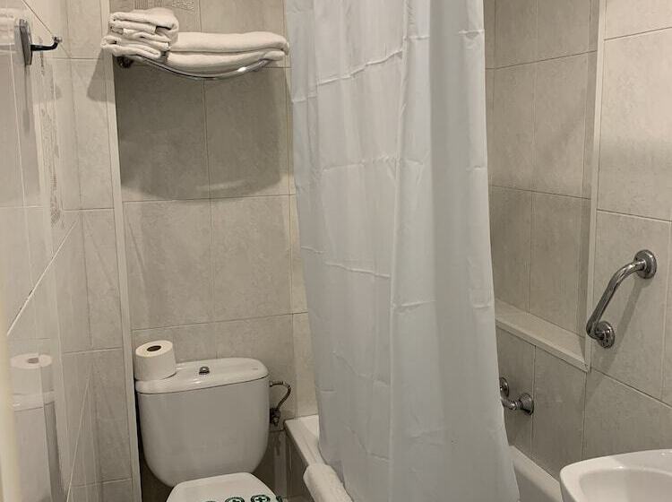 标准间, Hostal Tarres