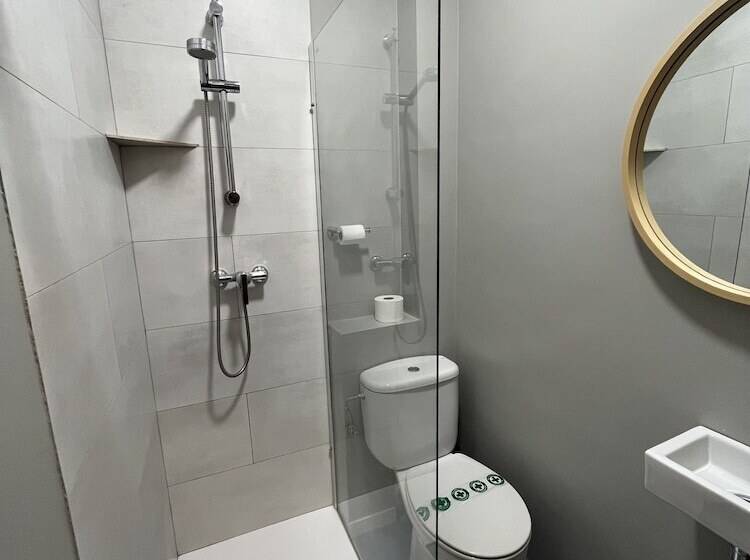Классический Номер, Hostal Tarres