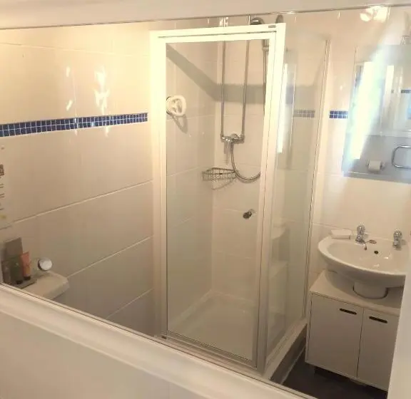 اتاق استاندارد, Kilbrannan Guest House