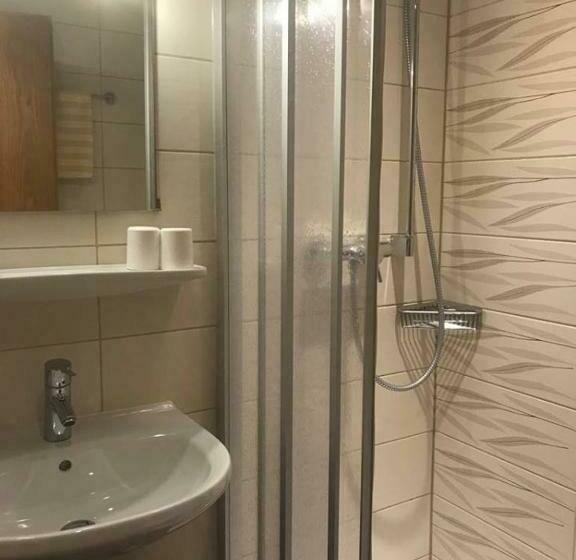 Номер Стандарт, Neckarperle