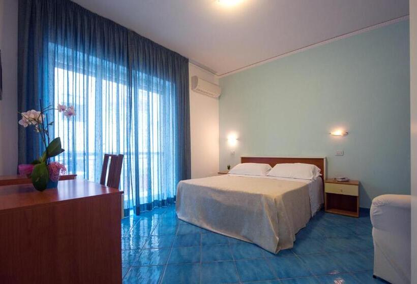 Номер Стандарт, Oasi