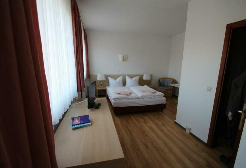 اتاق استاندارد, Schlafhaus Dünenweg 16