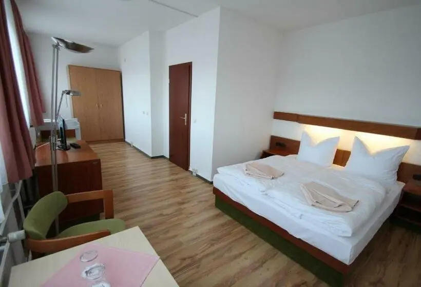 اتاق استاندارد, Schlafhaus Dünenweg 16