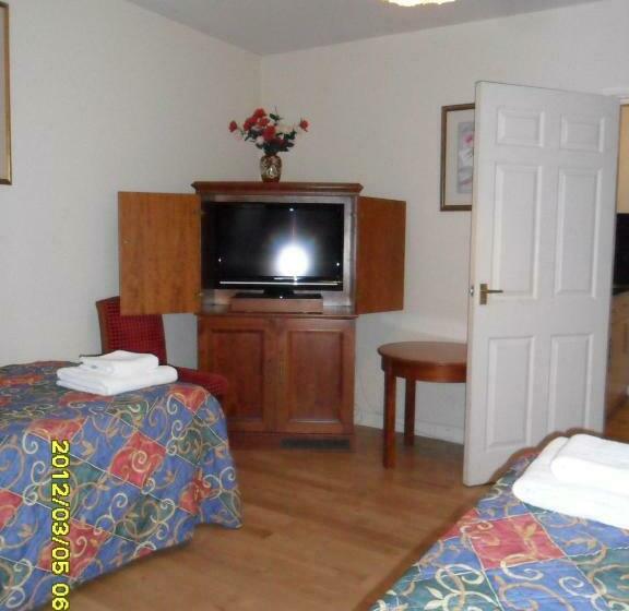 패밀리 룸, Thorpe Lodge