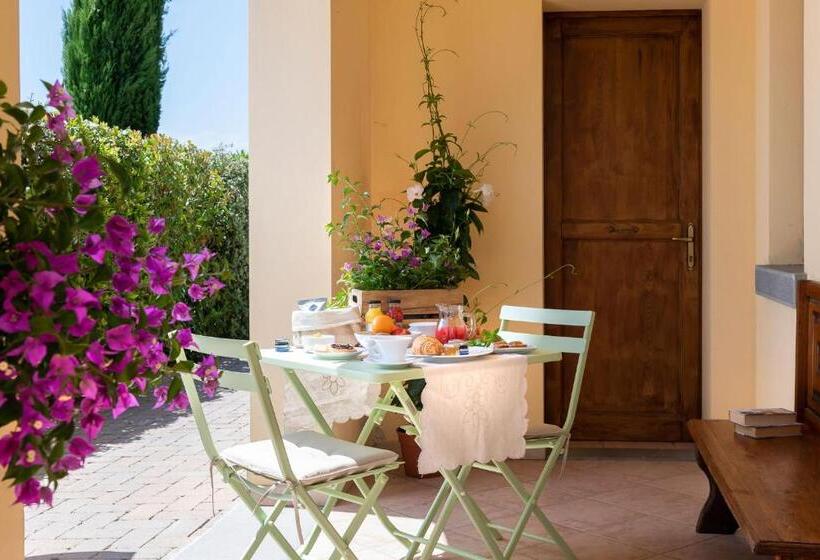 غرفة قياسية, Residence Serristori