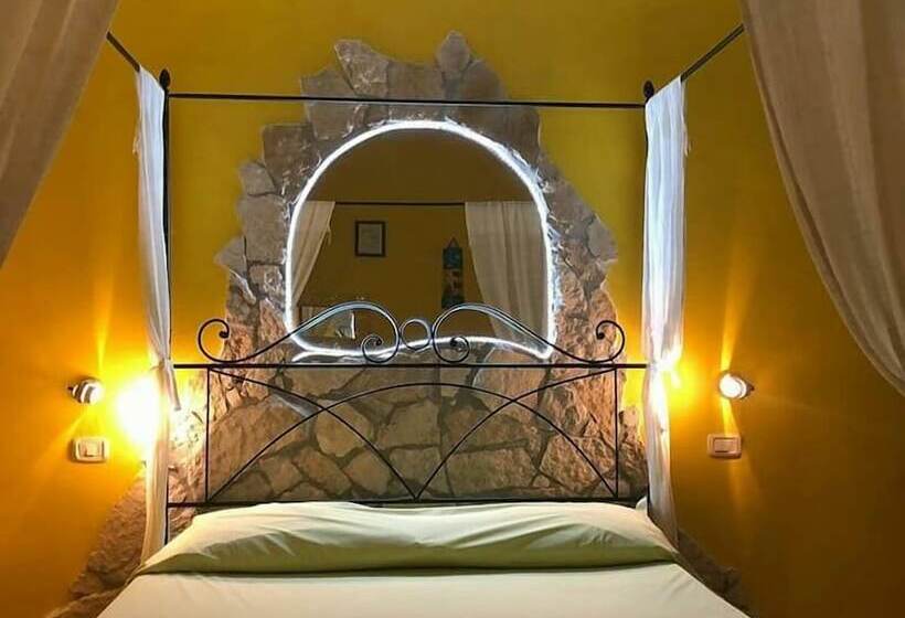 스탠다드 스튜디오, Villa Isabella