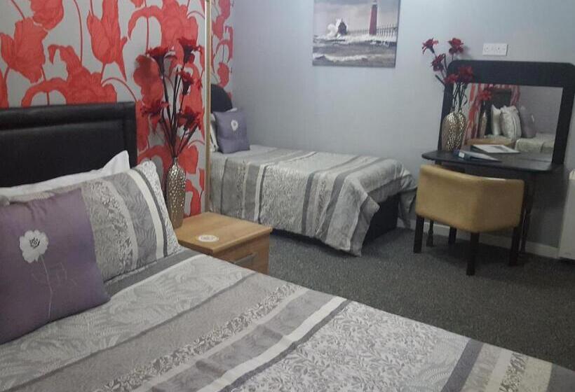 スタンダードトリプルルーム, The Andel