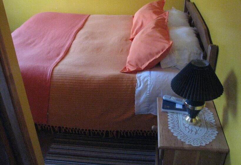 家庭间, Hostal El Mirador