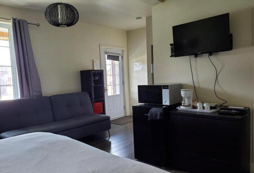 غرفة سوبيريور, Orange Bistro