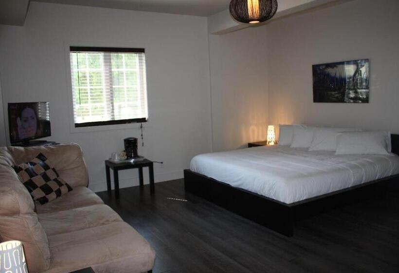 غرفة قياسية سرير كينج, Orange Bistro