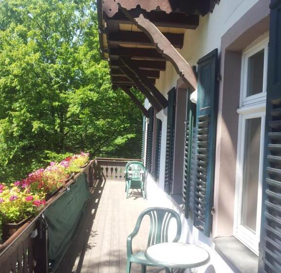 标准间, Bilz Pension