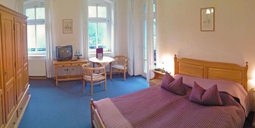 标准间, Bilz Pension