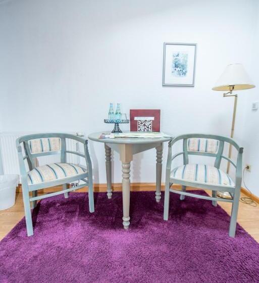 标准间, Bilz Pension