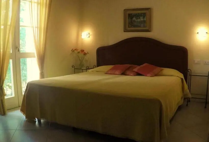 スタンダードルーム, Agriturismo Fattoria Corte Roeli