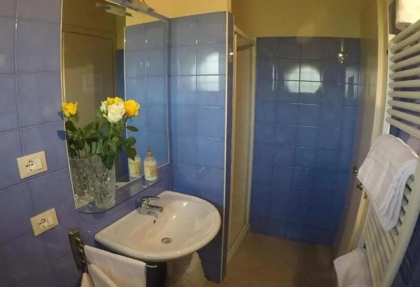 クラシックルーム, Agriturismo Fattoria Corte Roeli