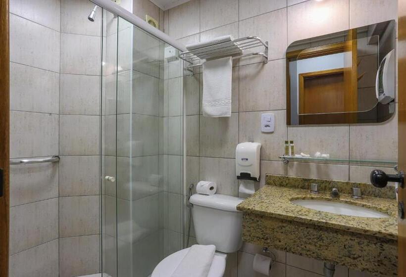 דירת שני חדרים, Palazzo Reale