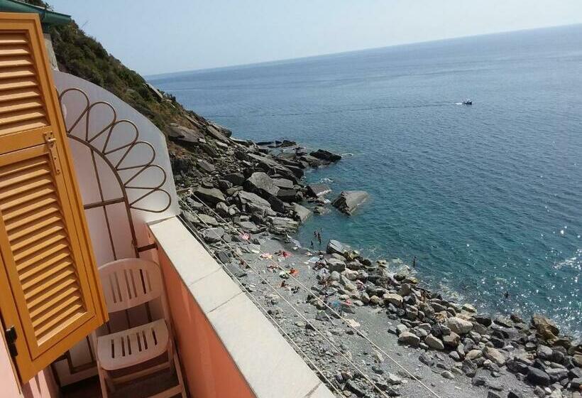 オーシャンビュースタンダードルーム, Affittacamere Elisabetta