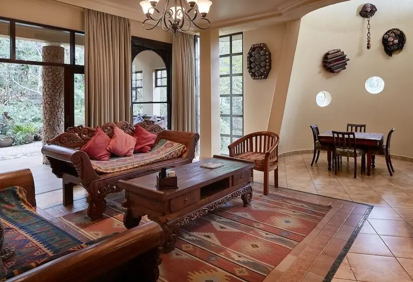 エクゼクティブスイート, Ammazulu African Palace