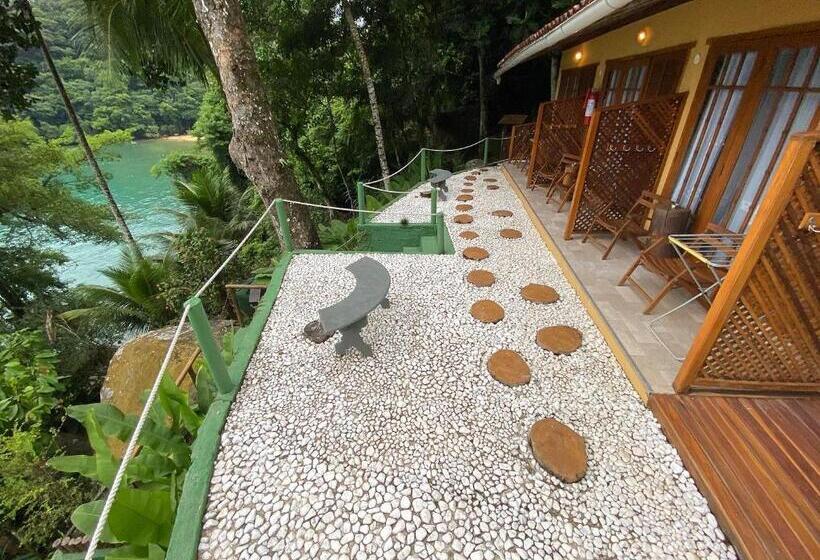 스탠다드 트리플 룸, Asalem