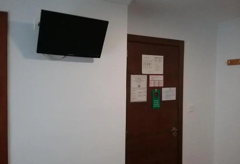 3-Bett-Standardzimmer, Hostal Cabrera