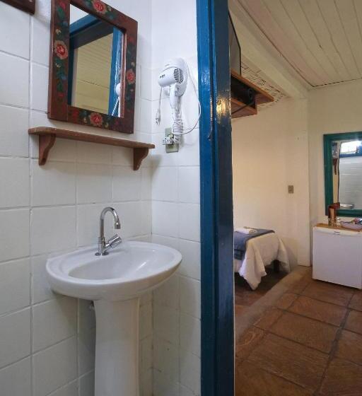 스탠다드 트리플 룸, Pousada Do ó