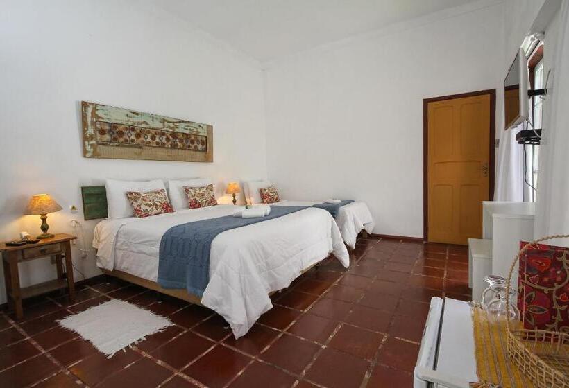 디럭스 트리플 룸, Pousada Do ó