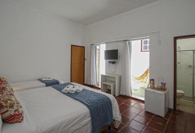 디럭스 트리플 룸, Pousada Do ó