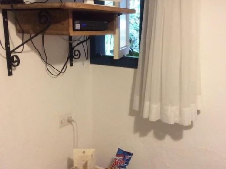 이코노미 룸, Pousada Do ó