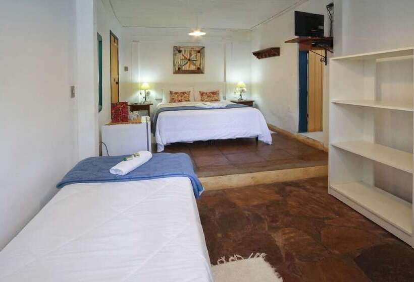 스탠다드 트리플 룸, Pousada Do ó