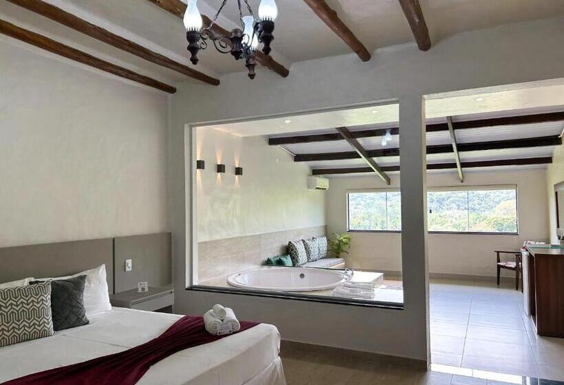 Люкс с гидромассажем, Pousada Santa Fe De Penedo