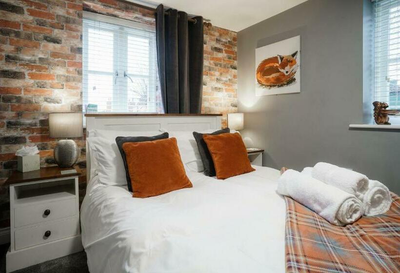 标准间, The Limes