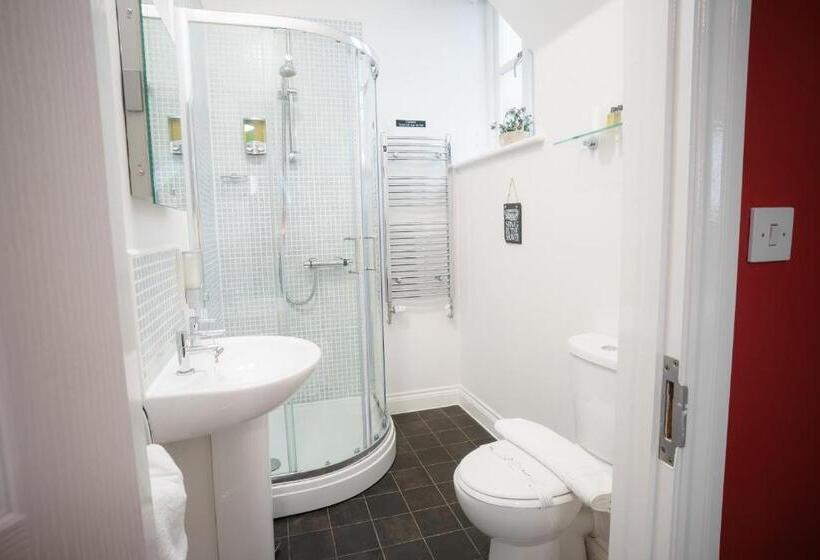 标准间, The Limes