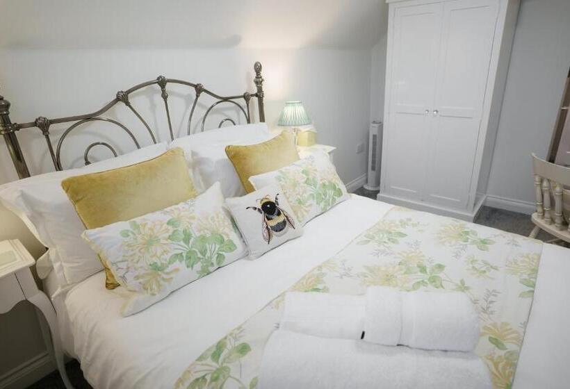 标准间, The Limes