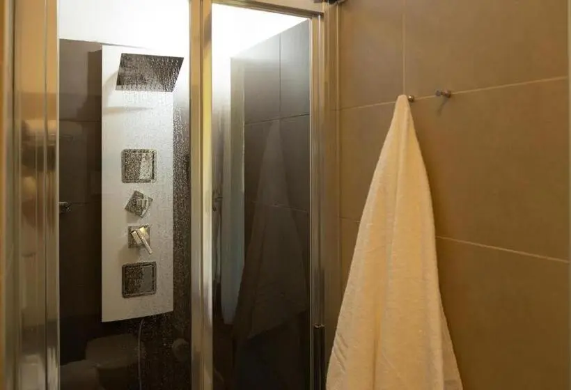1 Bedroom Apartment Lake View, Residence Panorama La Forca, Gtsgroup