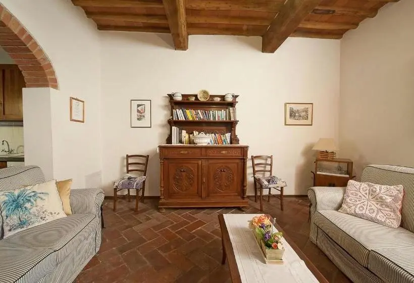 4ベッドルームアパートメント, Agriturismo Le Ginestruzze