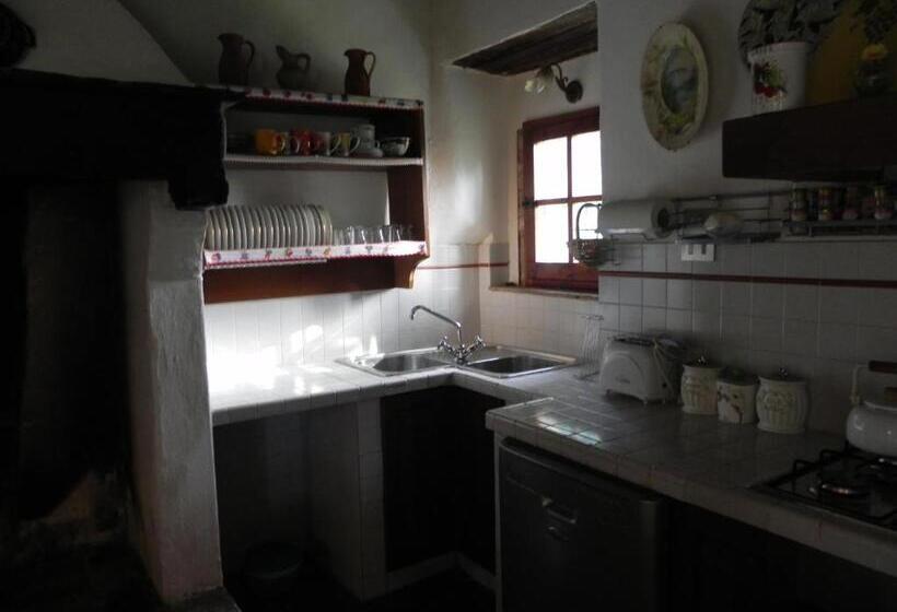 ویلای یک اتاق خوابه با استخر شنا, Agriturismo Le Ginestruzze