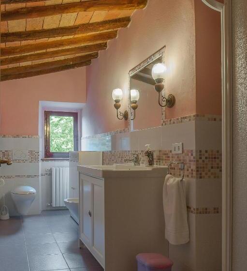 ویلای یک اتاق خوابه با استخر شنا, Agriturismo Le Ginestruzze