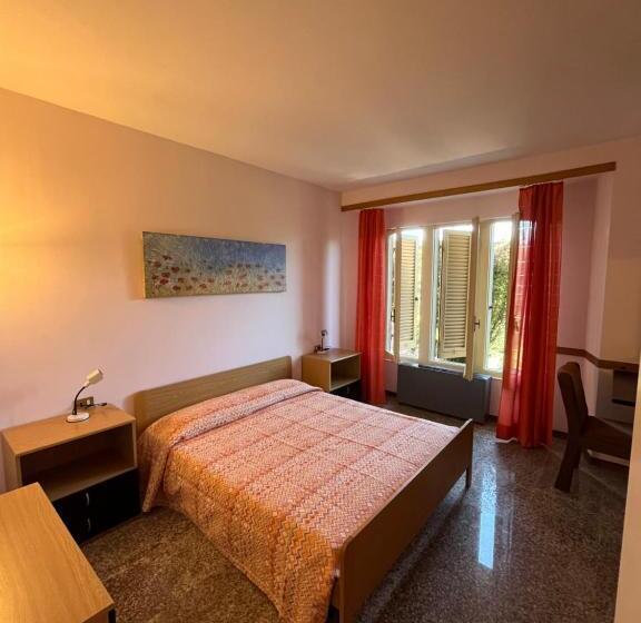 דירת חדר בקומת קרקע, La Vignola